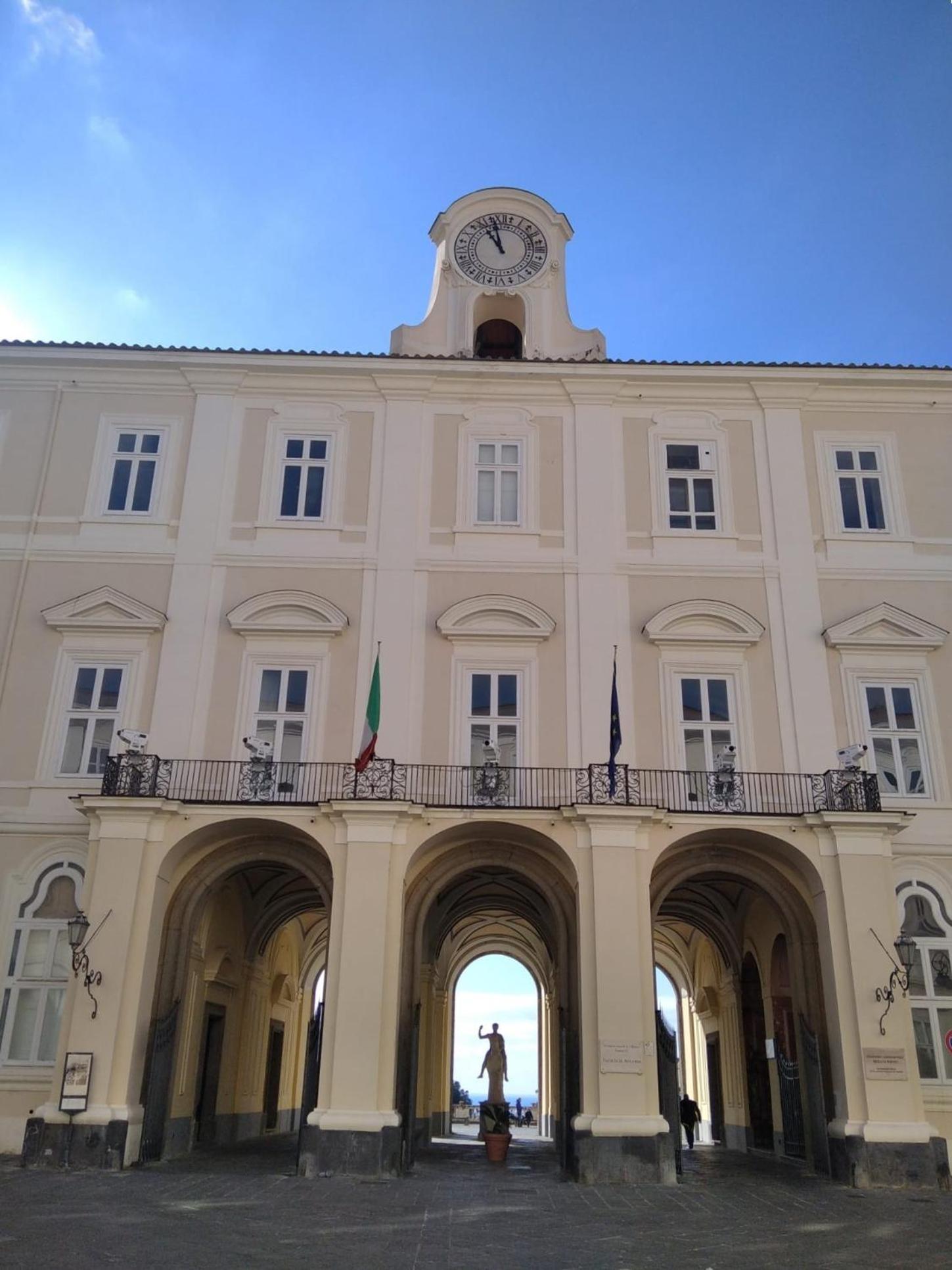 La Maison Della Torre Portici Exteriér fotografie