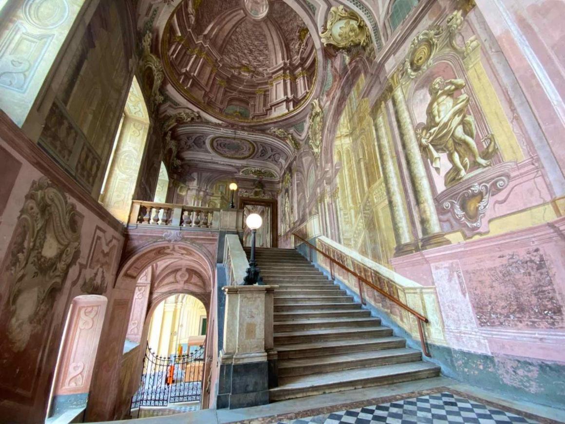 La Maison Della Torre Portici Exteriér fotografie